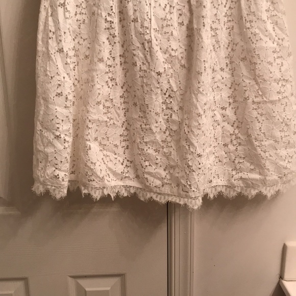WD NY Beautiful ivory eyelet flare skirt - Picture 3 of 6
